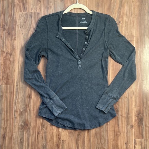 aerie Tops - Aerie Dark Gray Long Sleeve Tee